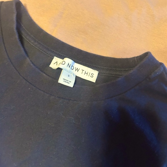 And now this baby tee (4) - Picture 5 of 7